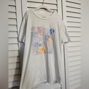 Taylor Swift Inspired Graphic White T-Shirt Size Small